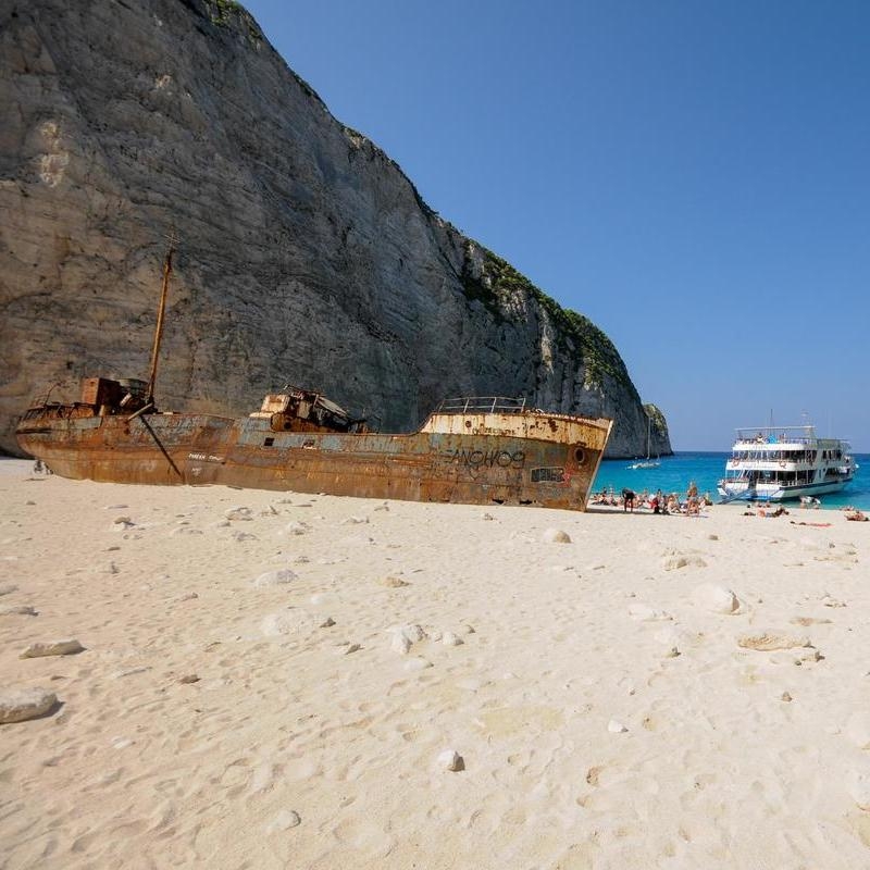 Blue White Boutique - ZAKYNTHOS